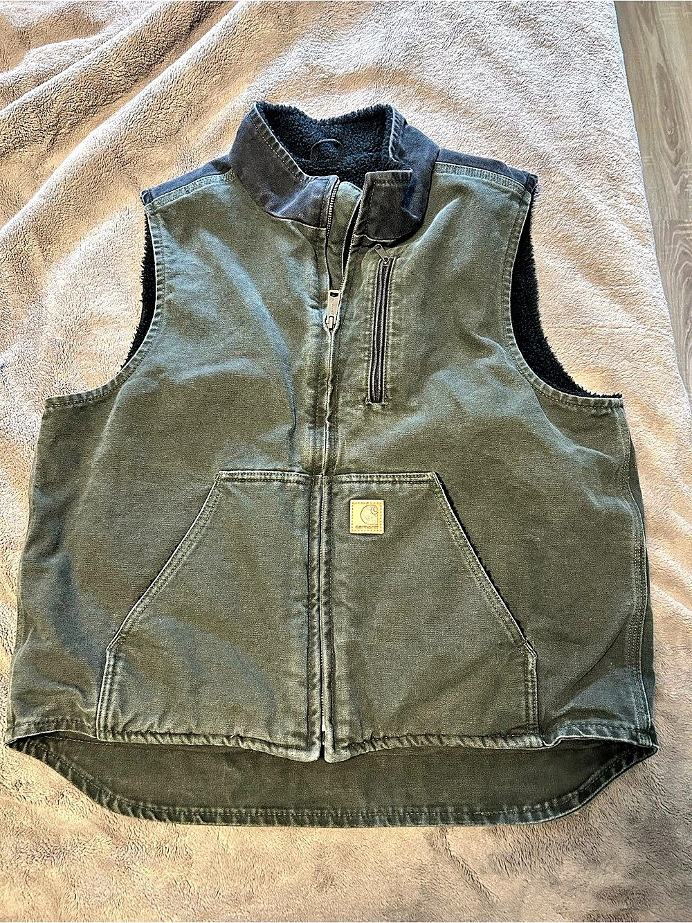 Carhartt Sherpa-Lined Vest Green